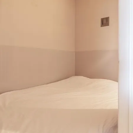 Modern With Sleeping Area On The 4th Floor With Fantastic Sea View T29 * Ostende
